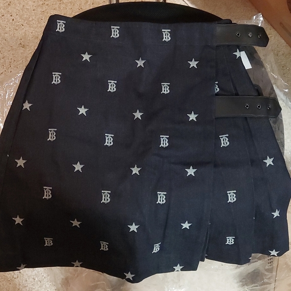 Burberry Star and Monogram Motif Japanese Denim Kilt - Picture 3 of 5